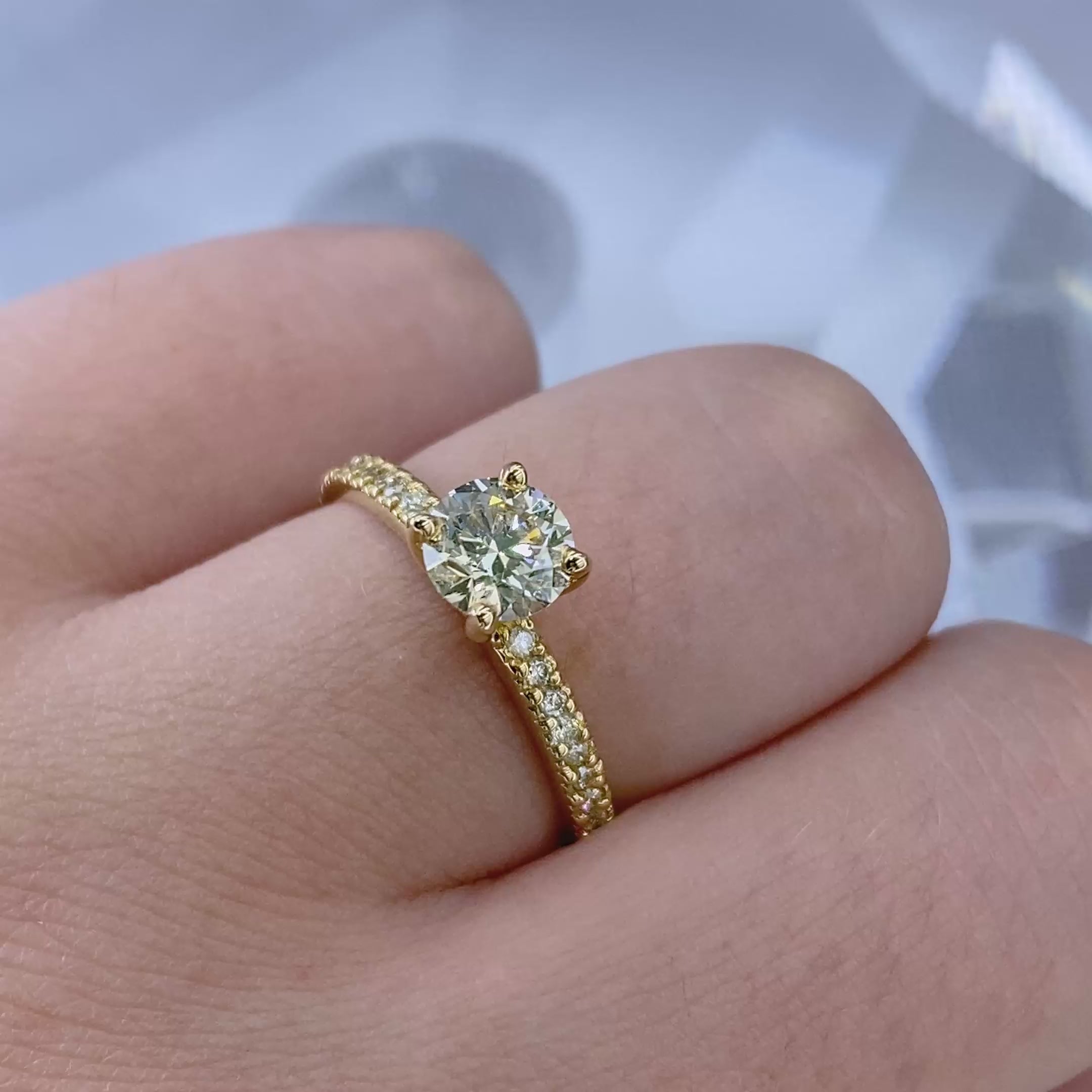 Rare 1.00CT Round Cut Diamond Engagement Ring in 14KT Yellow Gold