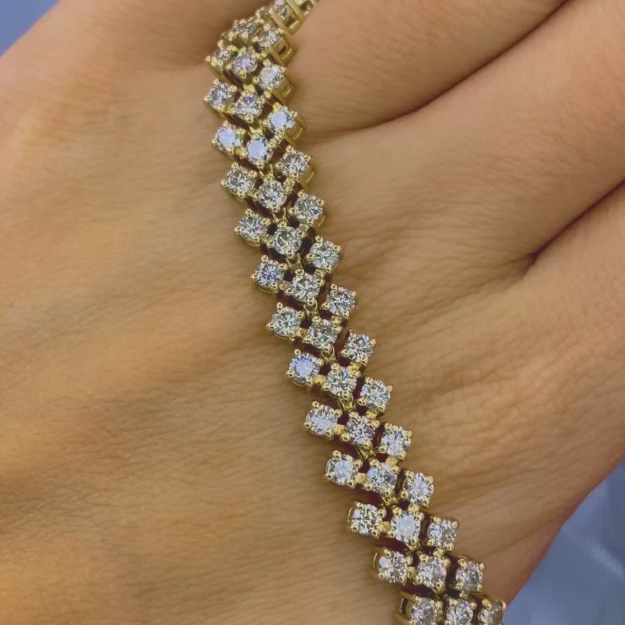 Bargain 8.00 CT Round Cut Diamond Bracelet in 14 KT Yellow Gold