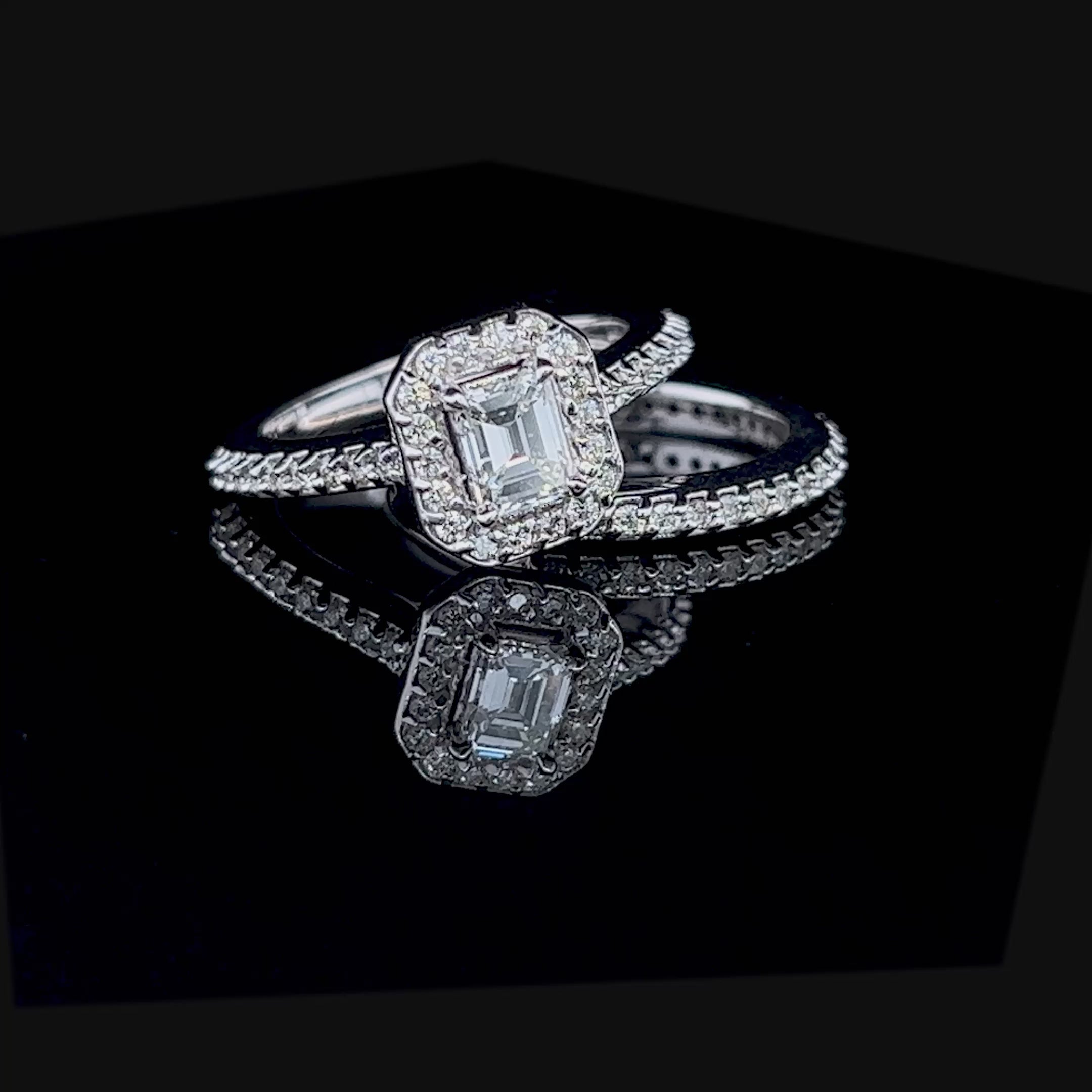 Wholesale 0.90 CT Emerald and Round Cut Diamond Bridal Set in 14 KT White Gold