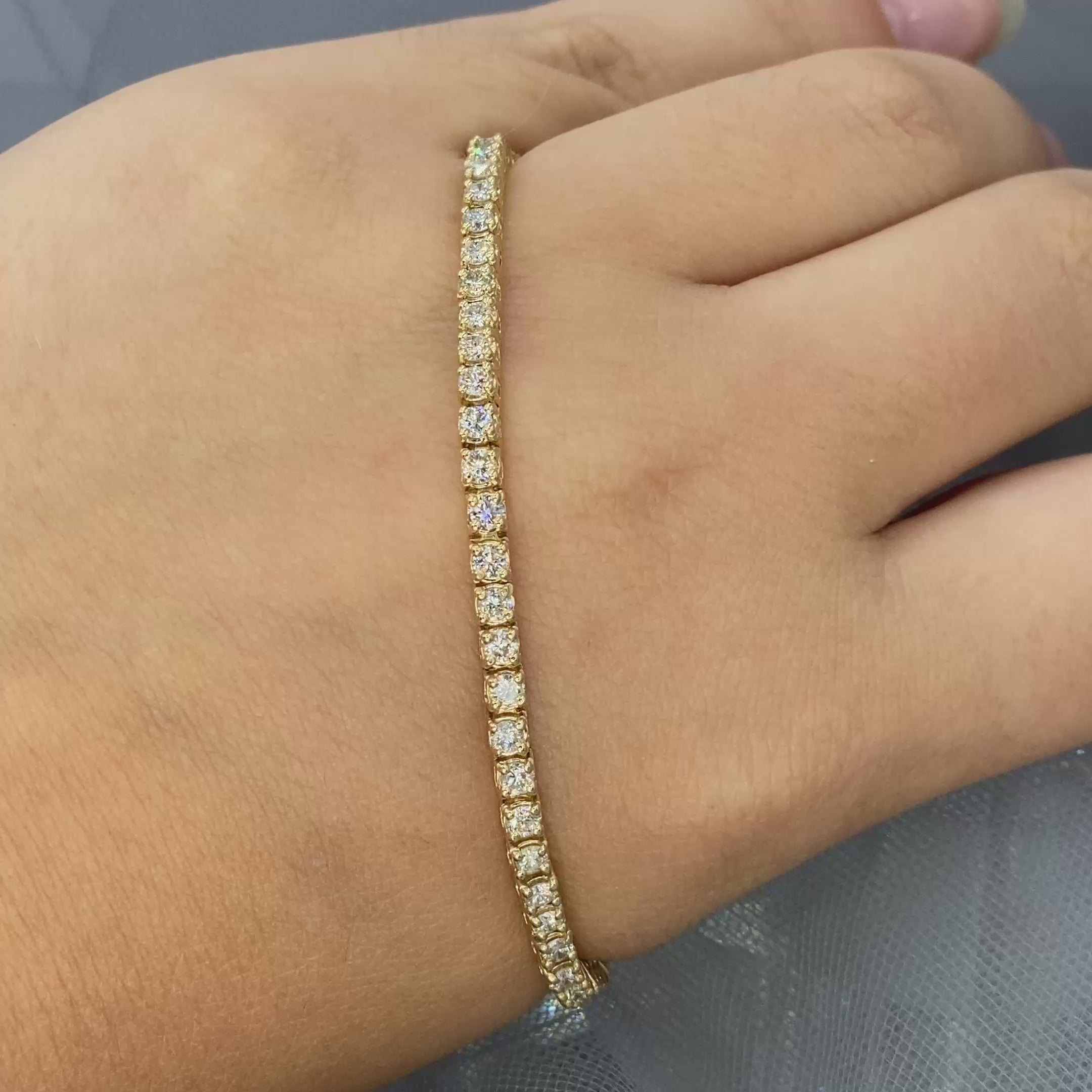 Bargain 3.00CT Round Cut Diamond Tennis Bracelet in 14KT Yellow Gold