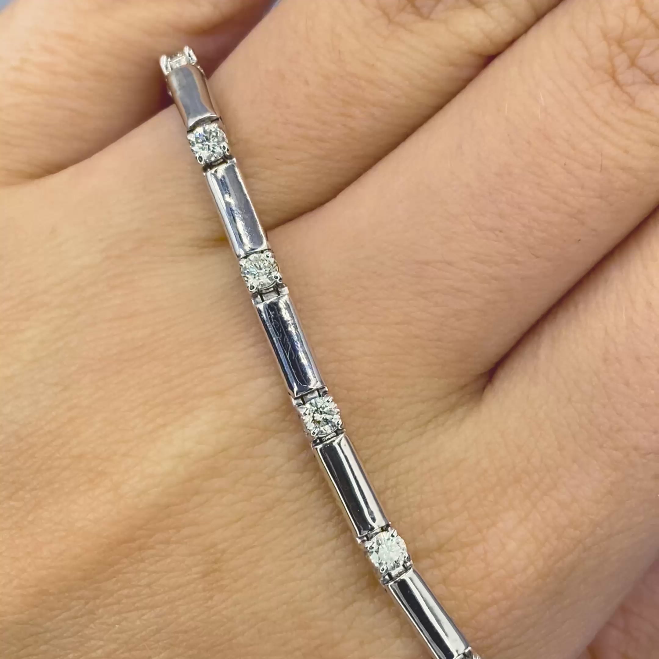 Authentic 1.50CT Round Cut Diamond Tennis Bracelet in 14kt White Gold