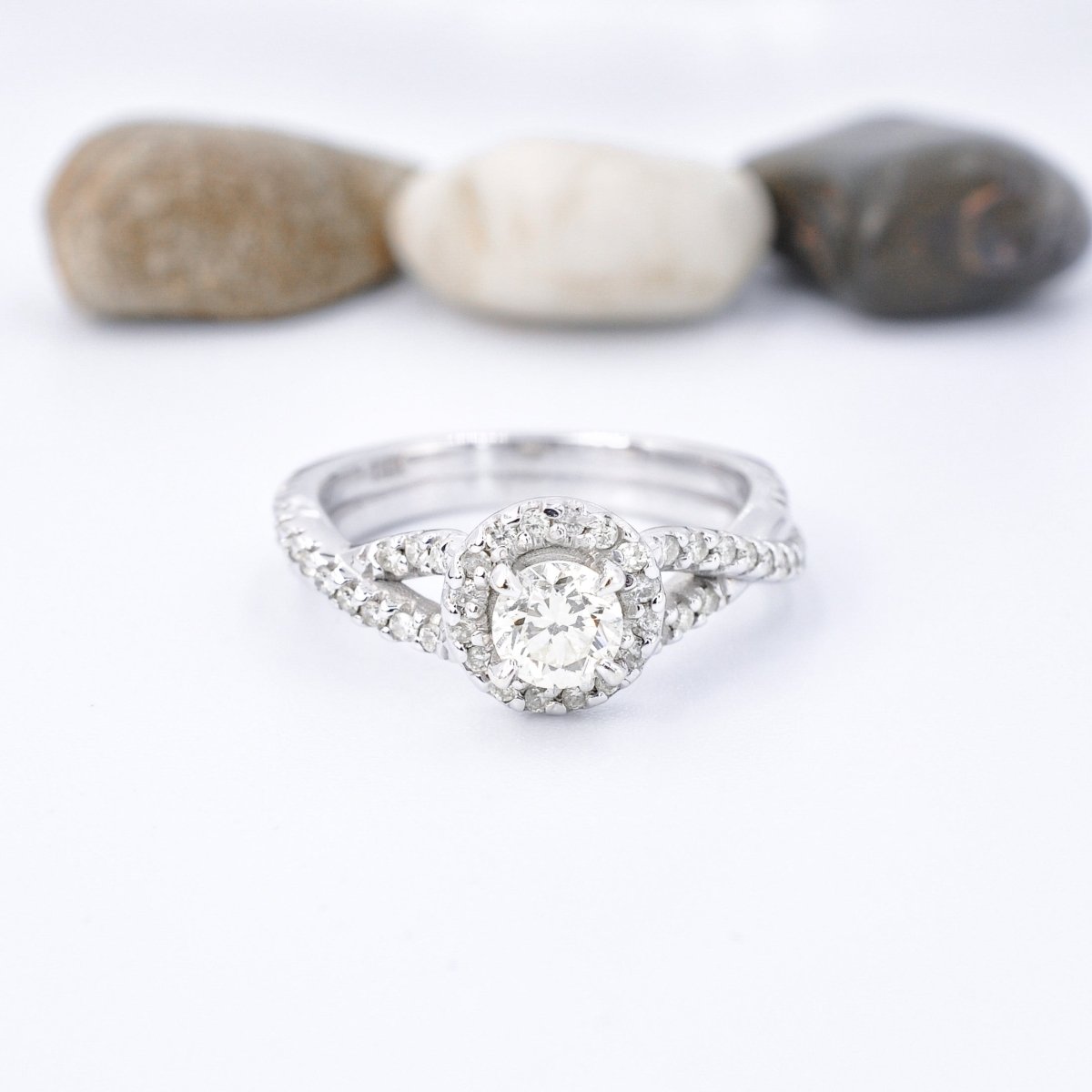 Affordable 1.00 CT Round cut Diamond Engagement Ring in 14KT White Gold - Primestyle.com