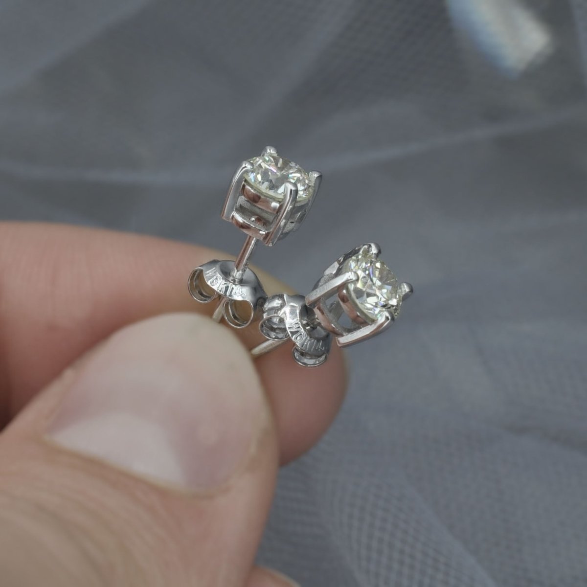 Bargain 0.50 CT Round Cut Diamond Stud Earrings in 14KT White Gold - Primestyle.com