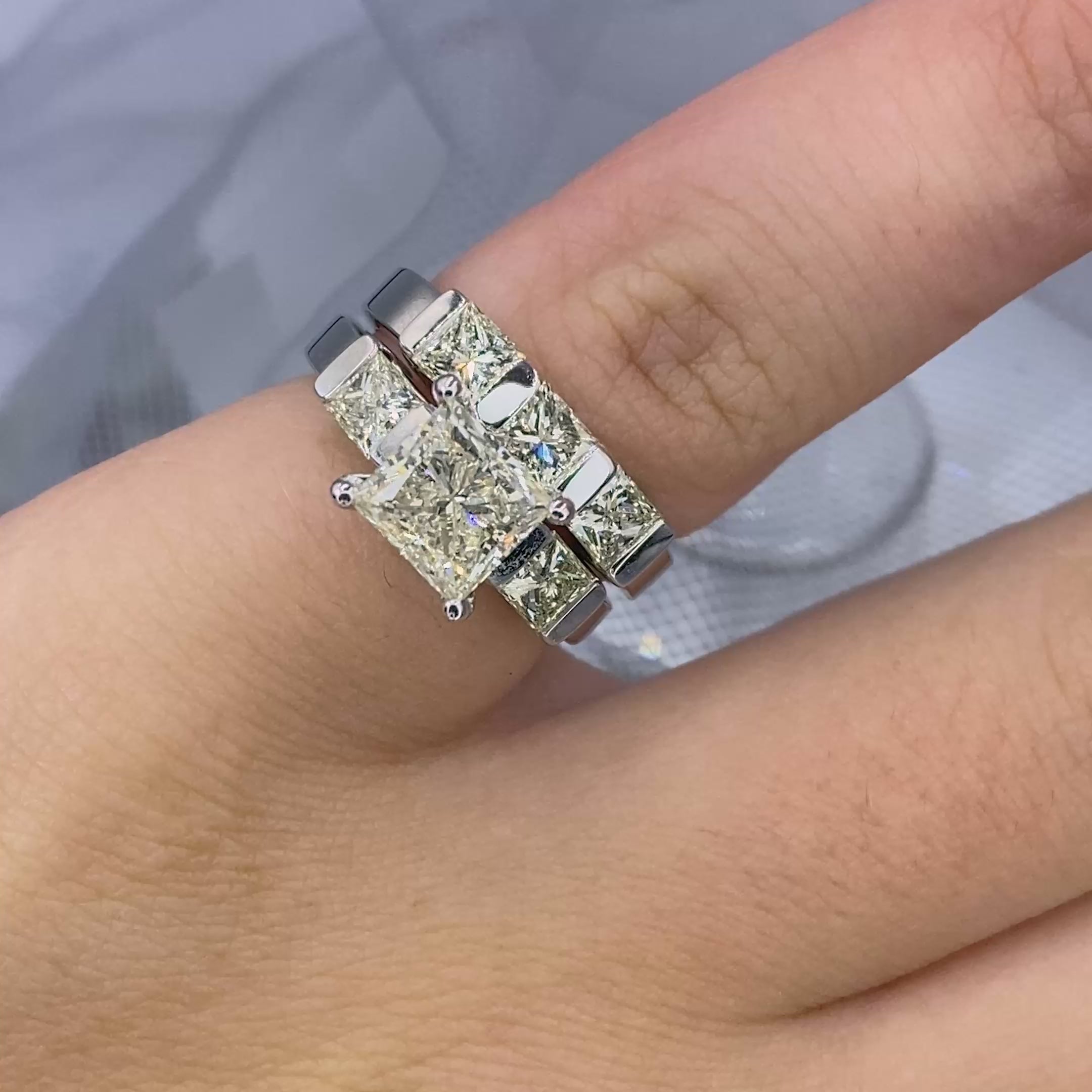 Special 3.05CT Princess Cut Diamond Bridal Set in 14KT White Gold