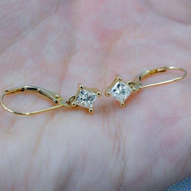 Beautiful 0.80 CT Princess Cut Diamond Stud Earrings in 14KT Yellow Gold - Primestyle.com