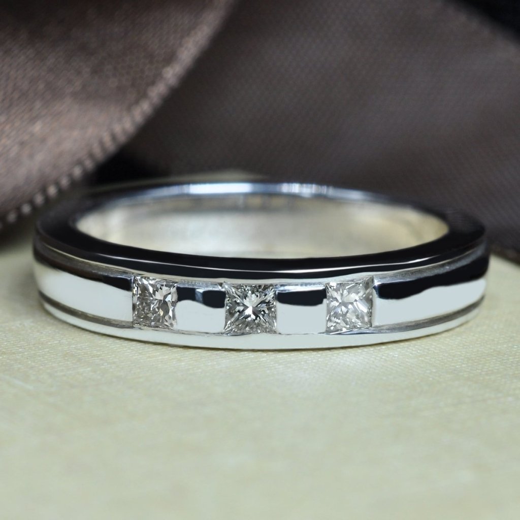 Blissful 0.40 CT Princess Cut Diamond Mens Wedding Band in 14KT White Gold - Primestyle.com