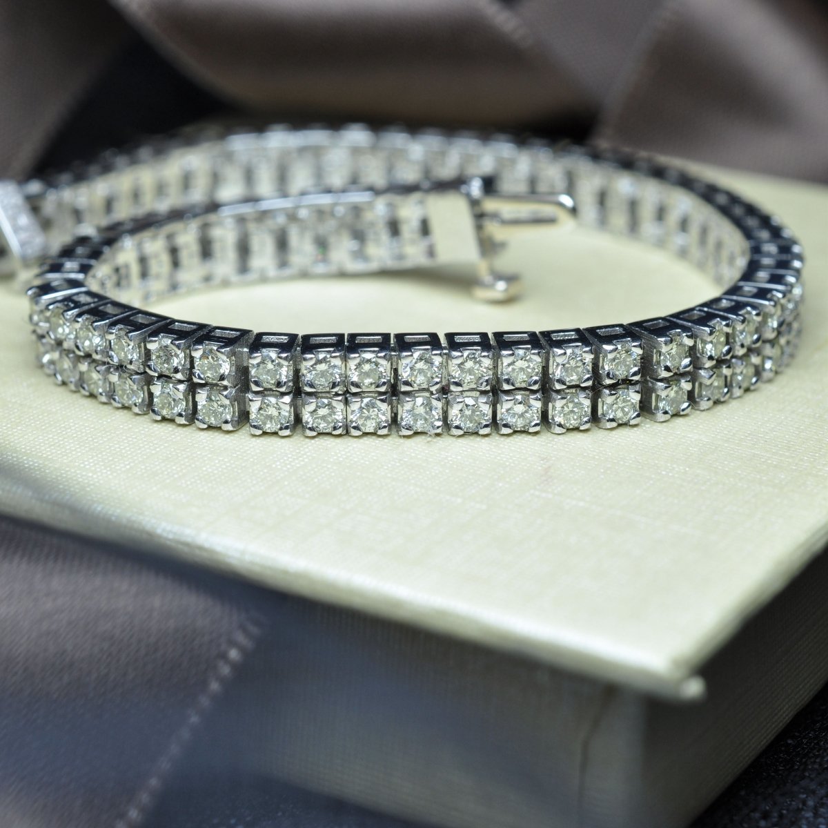 Blissful 4.10CT Round Cut Diamond Tennis Bracelet in Platinum