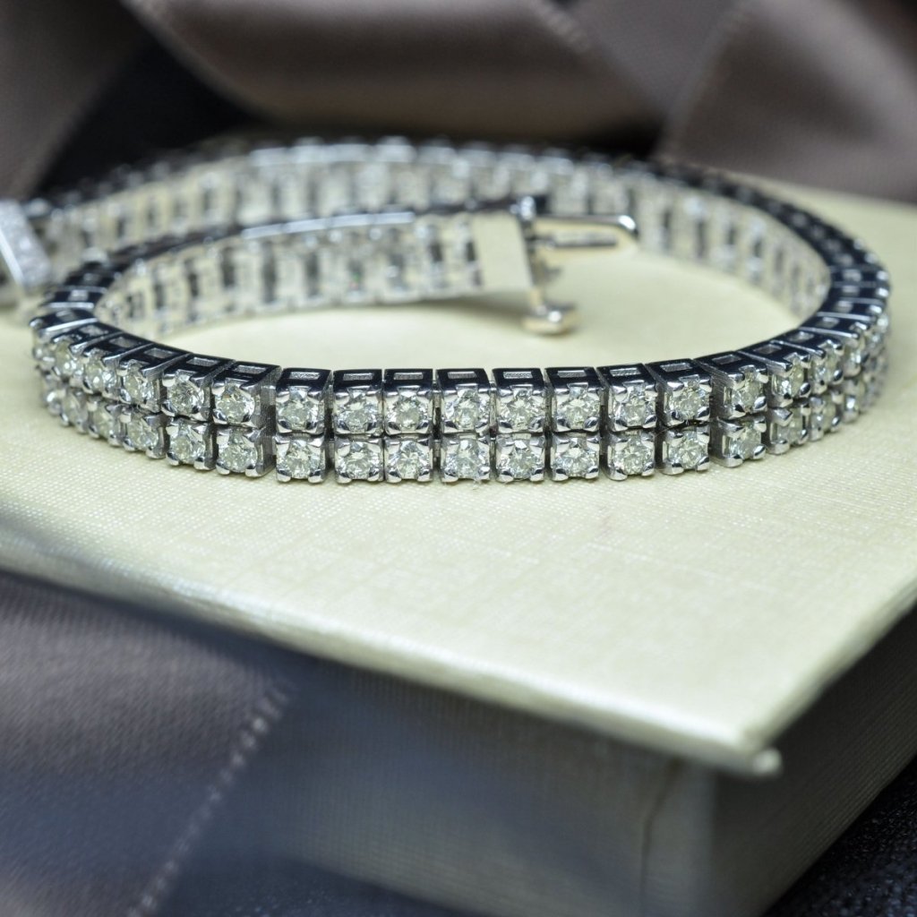 Blissful 4.10CT Round Cut Diamond Tennis Bracelet in Platinum - Primestyle.com