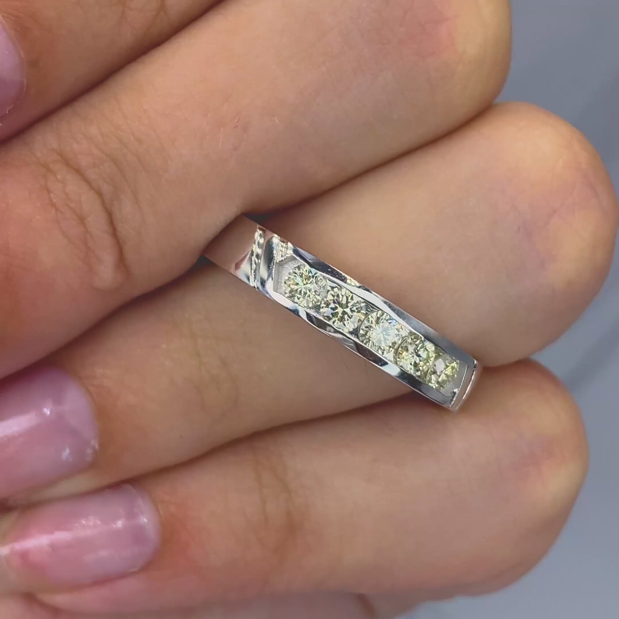 VIP 0.60 CT Round Cut Diamond Mens Wedding Band in 14KT White Gold