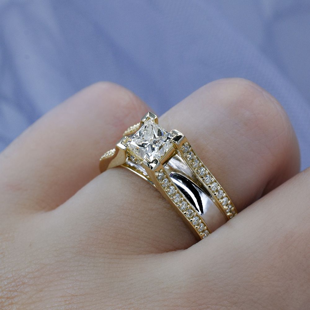Certified 1.60CT Princess and Round Cut Diamond Engagement Ring in 18KT Two Tone Gold - Primestyle.com