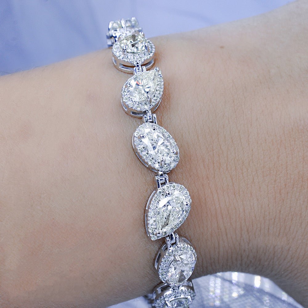 Certified 17.30CT Round, Pear, and Oval cut Diamond Bracelet in 18KT White Gold - Primestyle.com
