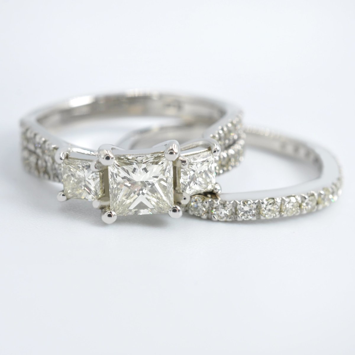 Certified 2.30 CT Round and Princess Cut Diamond Bridal Set in Platinum
