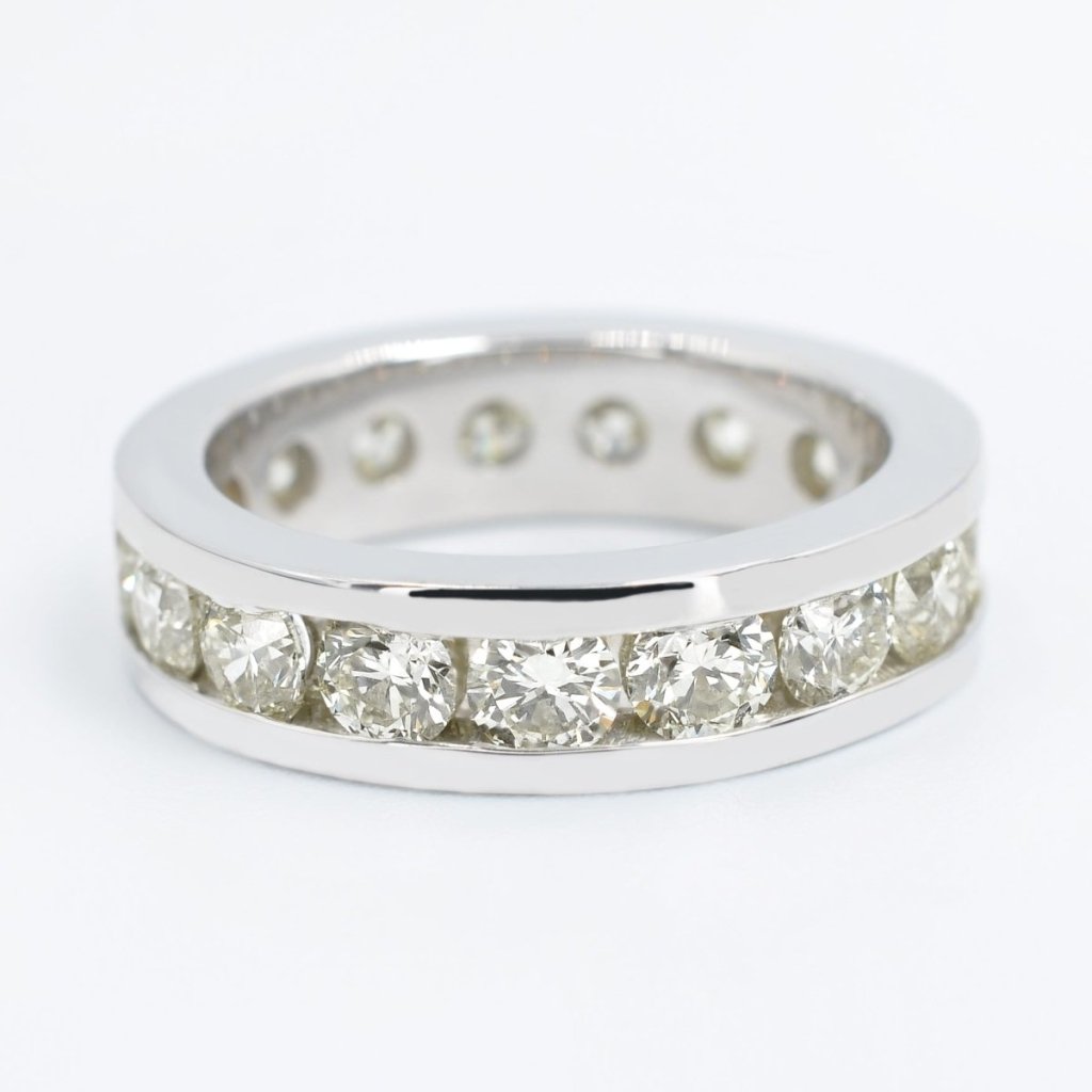 Certified 4.00 CT Round Cut Diamond Eternity Ring in 18KT White Gold - Primestyle.com