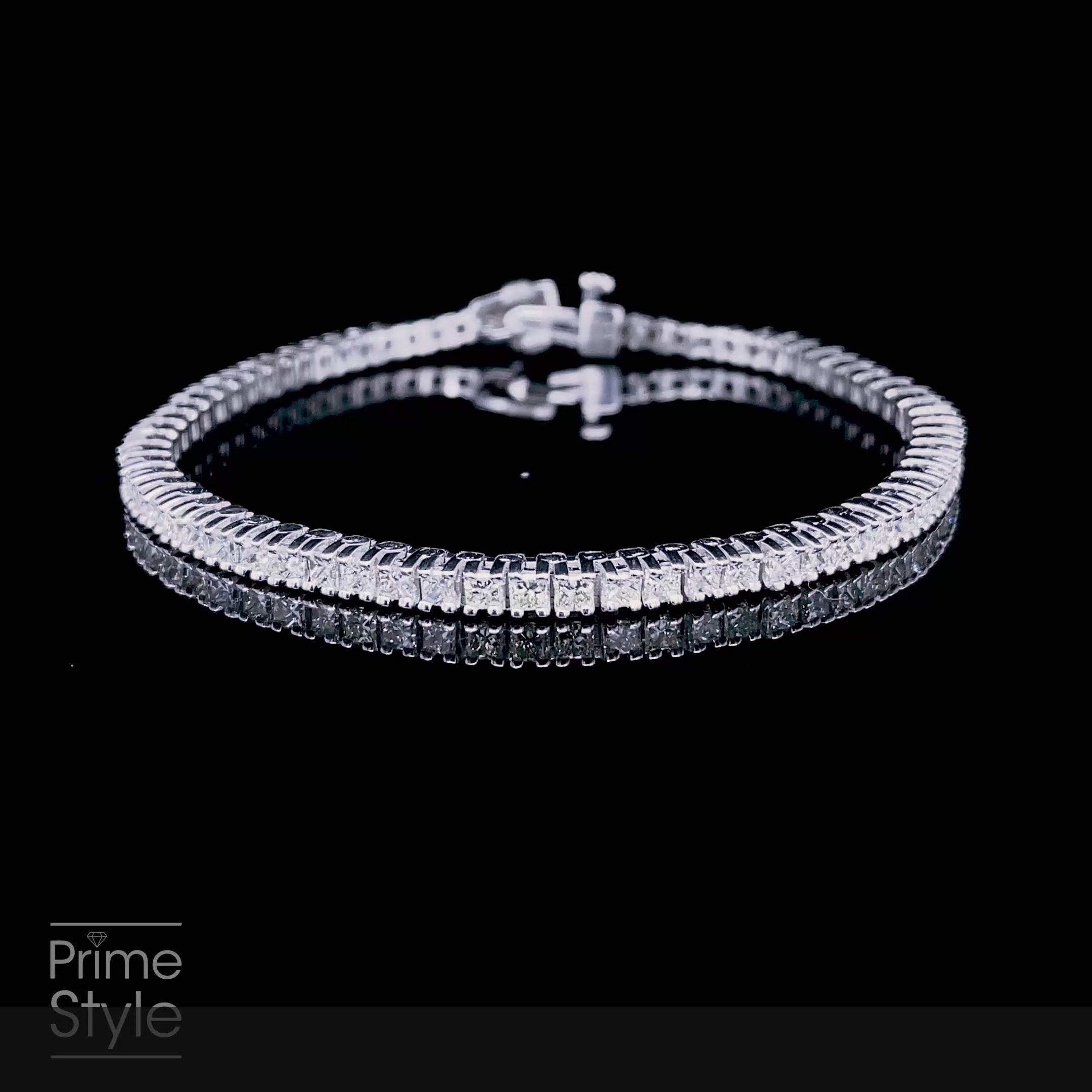 Stunning 5.00CT Princess cut Tennis Bracelet in 14KT White Gold