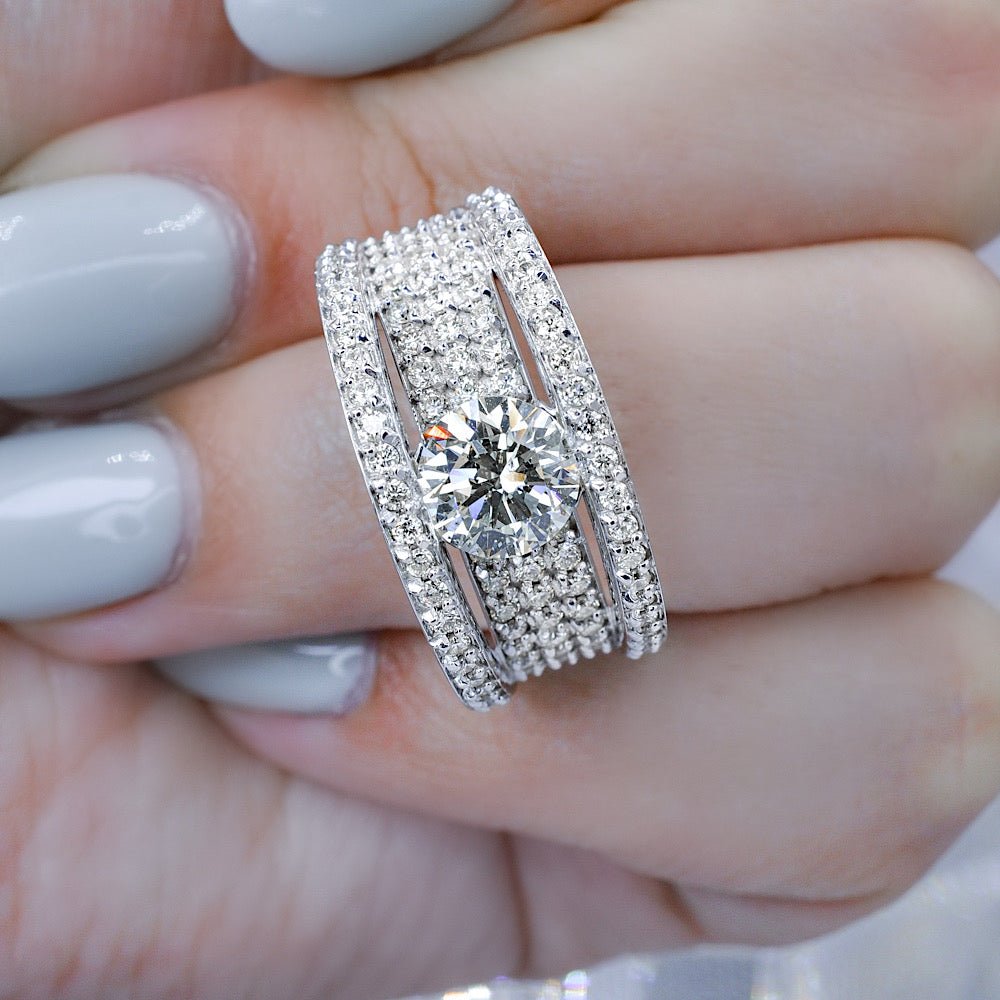 Elegant 3.30CT Round cut Engagement Ring in 14KT White Gold - Primestyle.com