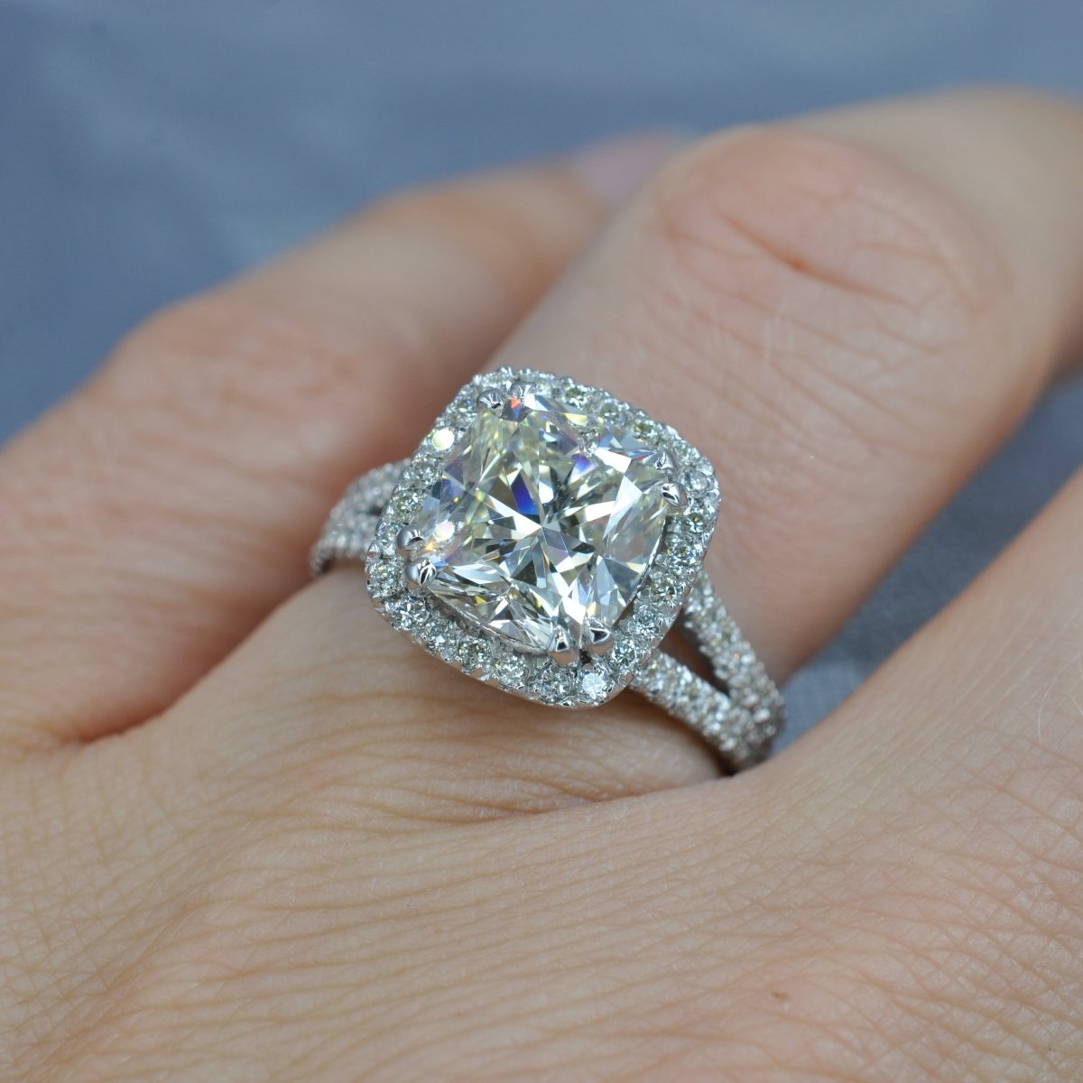Elegant 3.86 CT Cushion and Round Cut Diamond Engagement Ring in Platinum - Primestyle.com