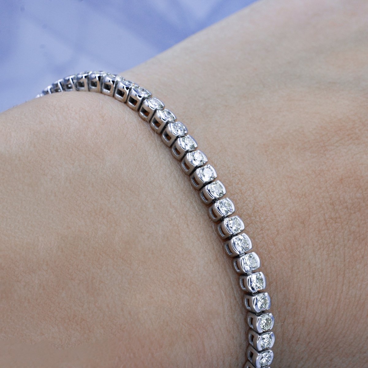 Exquisite 4.00CT Round Cut Diamond Tennis Bracelet in 14KT White Gold - Primestyle.com