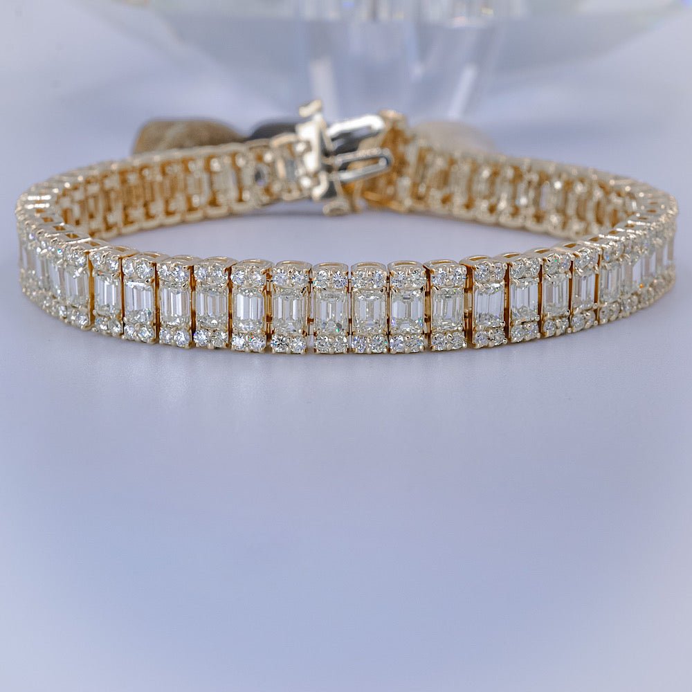 Extraordinary 14.00CT Emerald and Round Cut Diamond Tennis Bracelet in 14KT Yellow Gold - Primestyle.com
