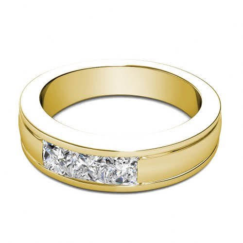 Extravagant 0.90 CT Princess Cut Diamond Mens Wedding Band in 14KT Yellow Gold