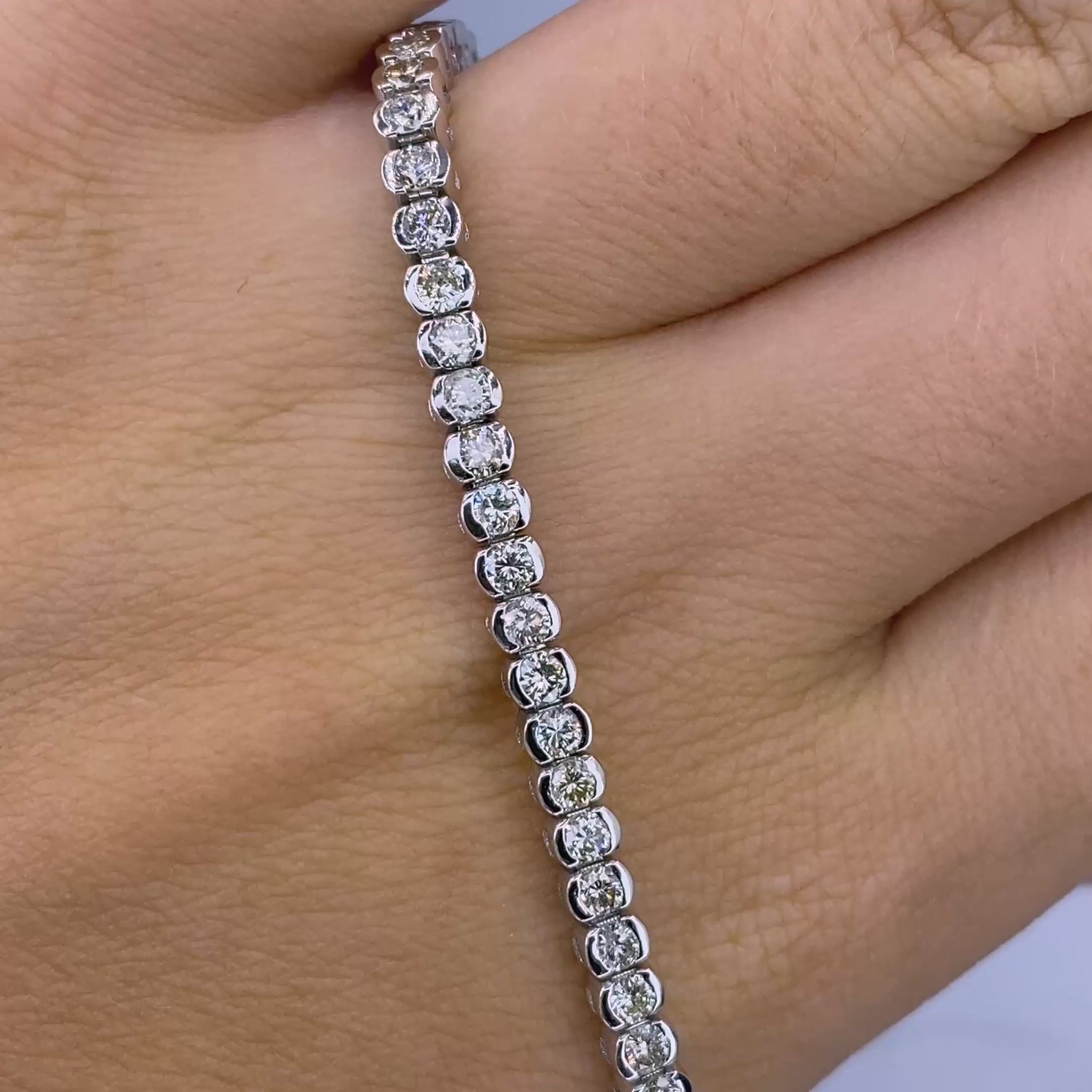 Sophisticated 3.50CT Round Cut Diamond Tennis Bracelet in 14KT White Gold