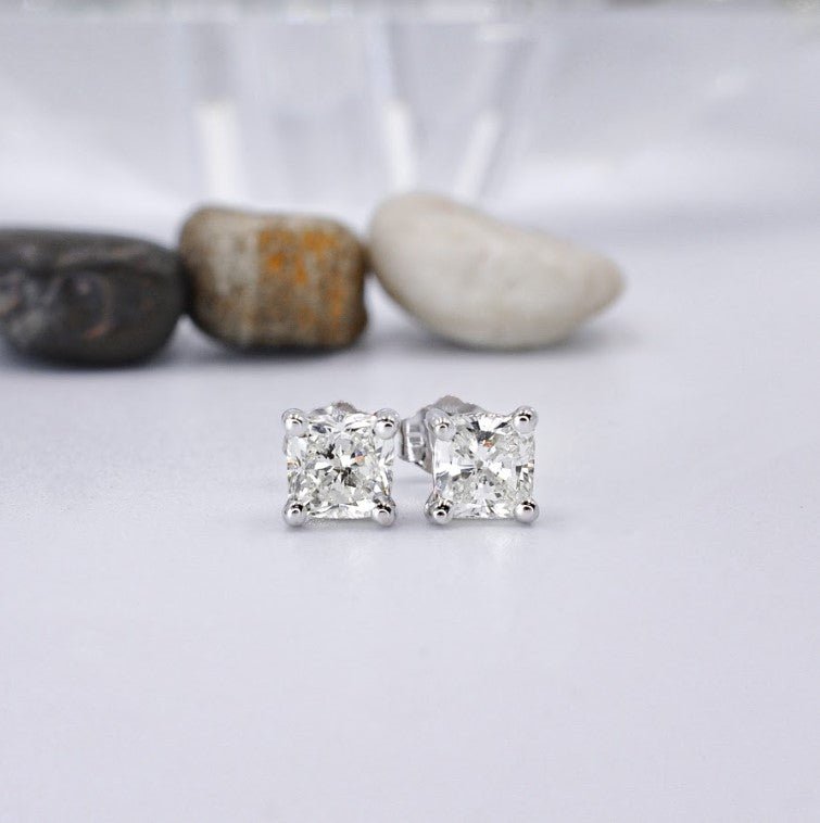 Glistening 1.50 CT Cushion Cut Diamond Stud Earrings in 18 KT White Gold - Primestyle.com