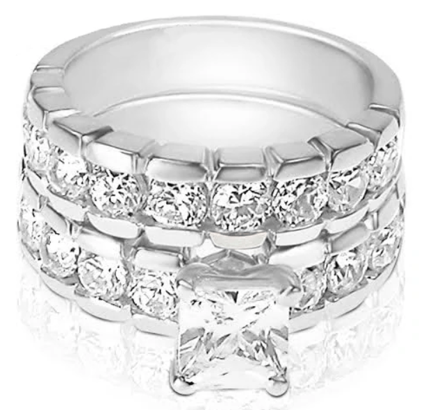 Glistening 3.05 CT Round Cut Diamond Bridal Set in 18 KT White Gold - Primestyle.com