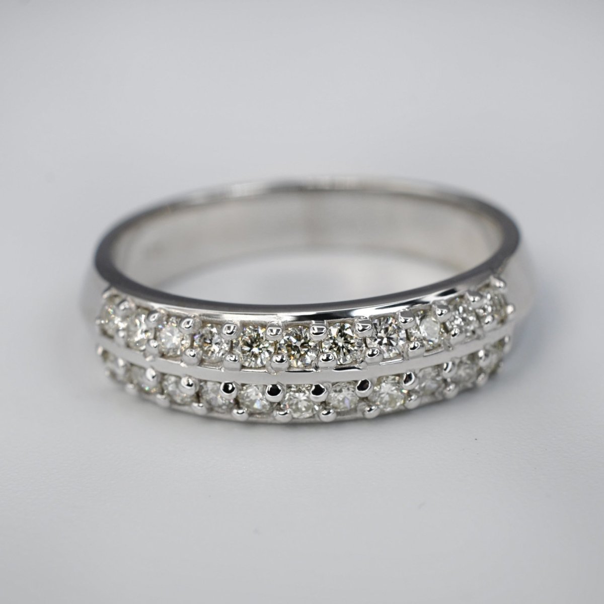Gorgeous 0.45 CT Round Cut Diamond Wedding Band in 14KT White Gold