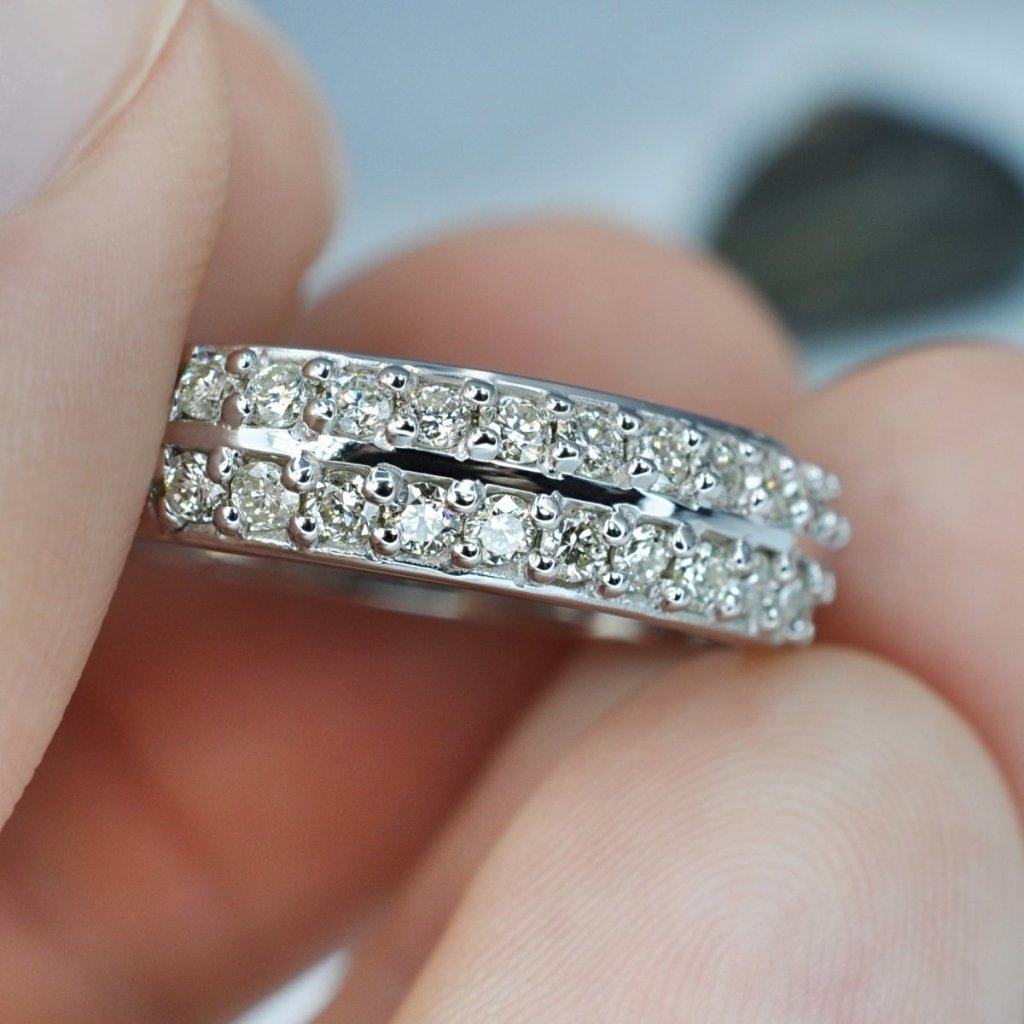 Gorgeous 0.45 CT Round Cut Diamond Wedding Band in 14KT White Gold
