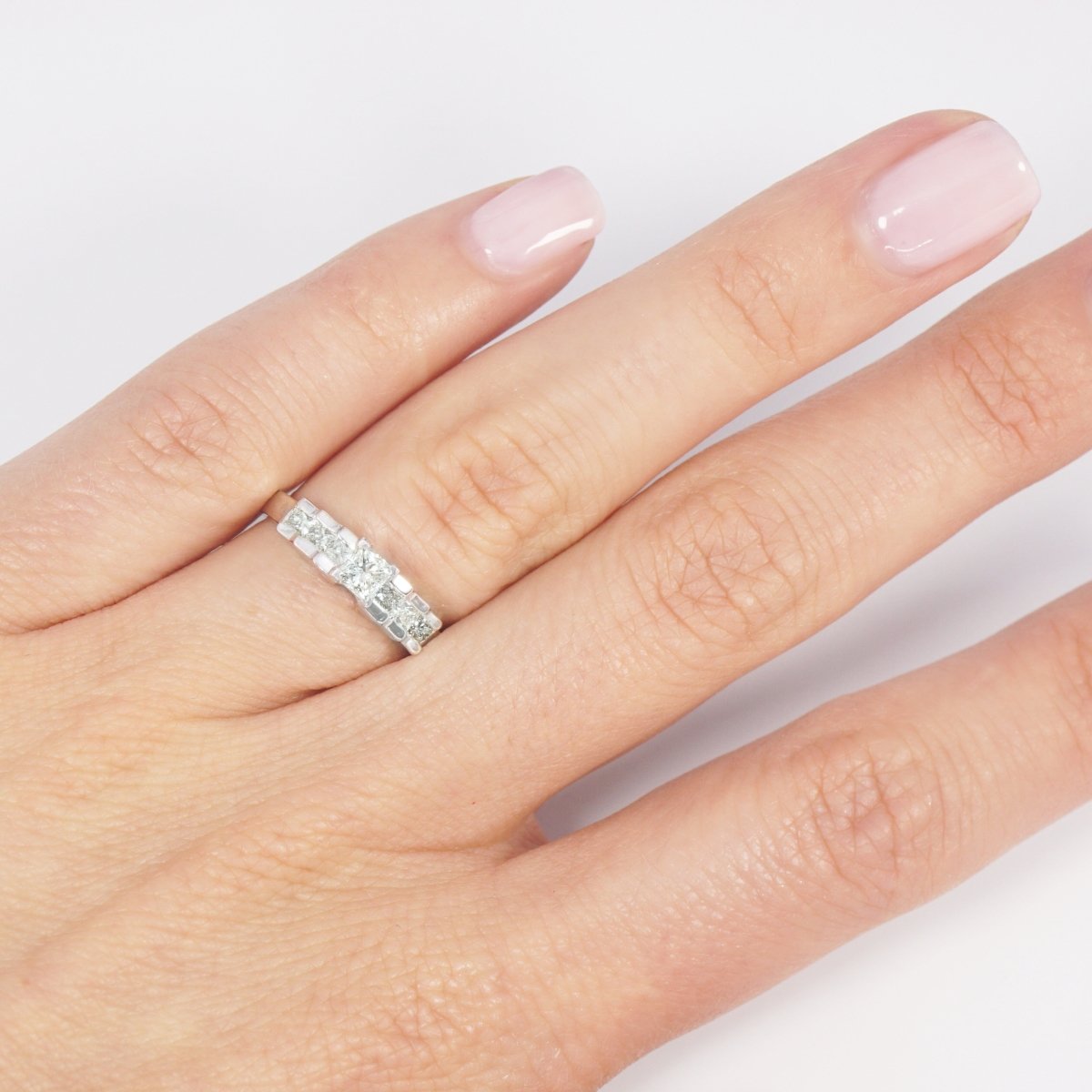 Incredible 1.15 CT Princess Cut Diamond Engagement Ring in 14 KT White Gold - Primestyle.com