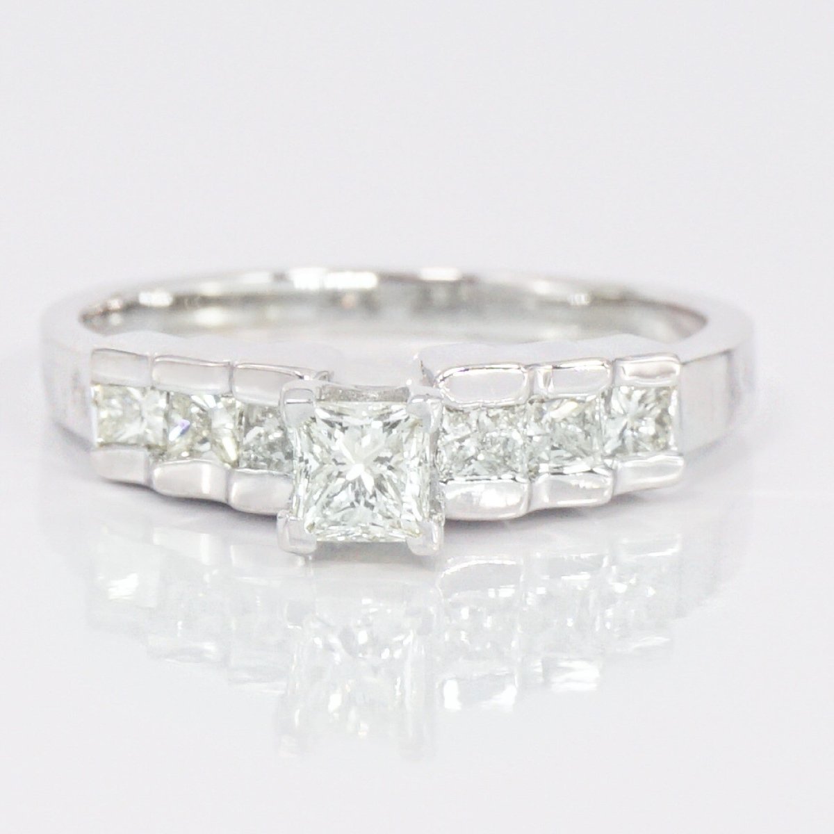 Incredible 1.15 CT Princess Cut Diamond Engagement Ring in 14 KT White Gold