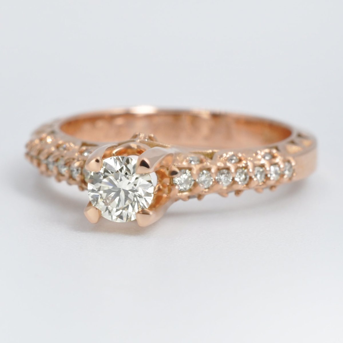 Limited 0.60 CT Round Cut Diamond Engagement Ring in 14K Rose Gold