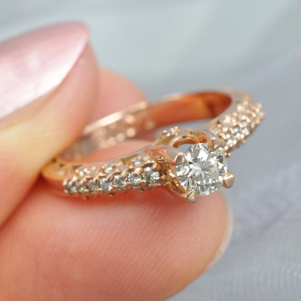 Limited 0.60 CT Round Cut Diamond Engagement Ring in 14K Rose Gold - Primestyle.com