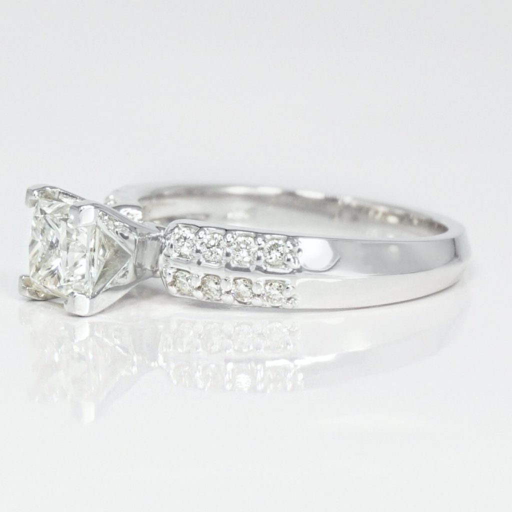 Limited 0.70 CT Princess and Round Cut Diamond Engagement Ring in 14 KT White Gold - Primestyle.com