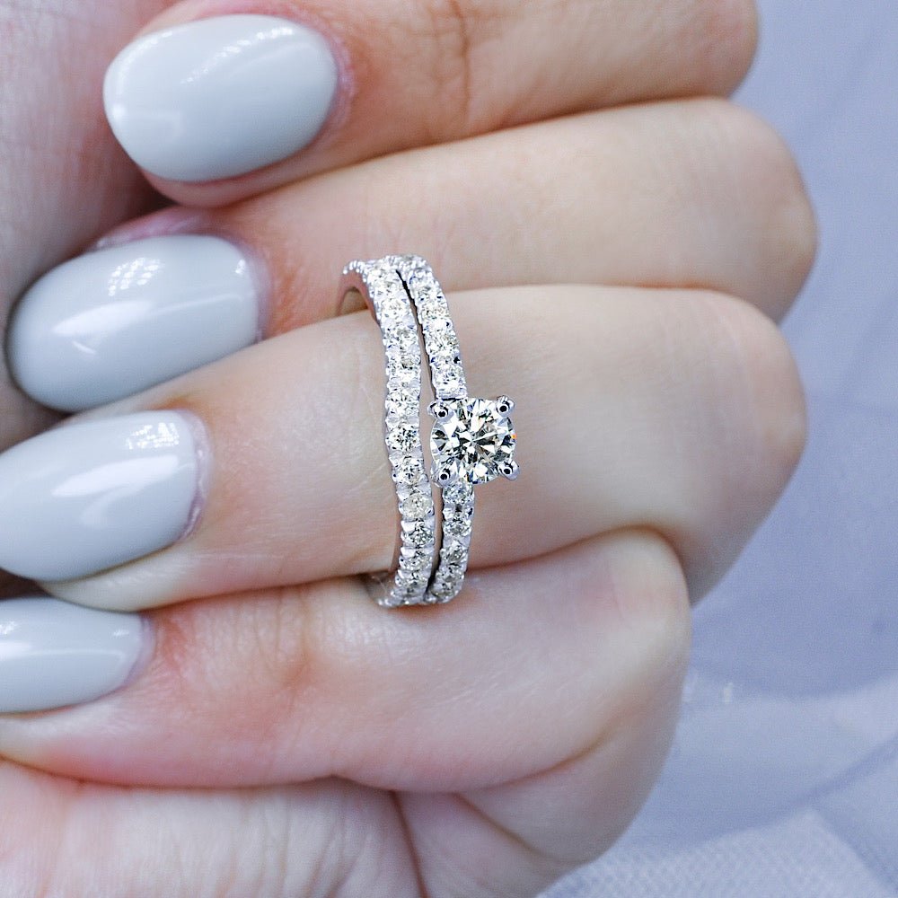 Mesmerizing 1.40 CT Round Cut Diamond Bridal Set in 14KT White Gold - Primestyle.com