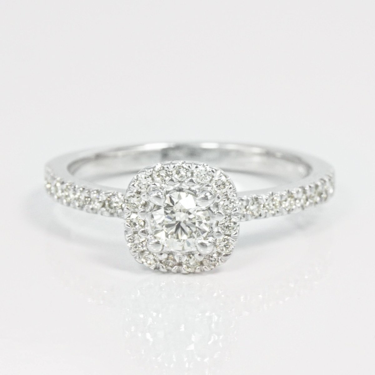 Radiant 0.85CT Round Cut Diamond Engagement Ring in 14KT White Gold - Primestyle.com