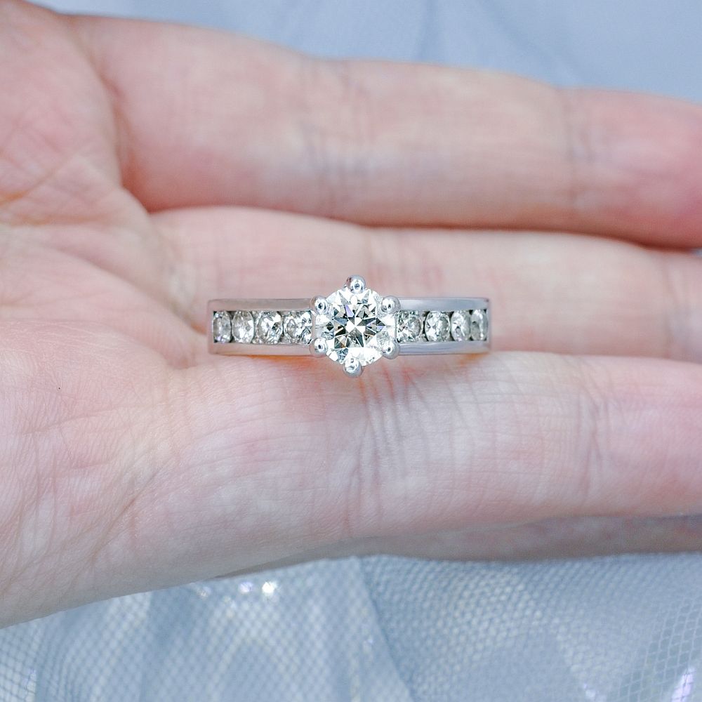 Radiant 1.60CT Round Cut Diamond Engagement Ring in 14KT White Gold - Primestyle.com