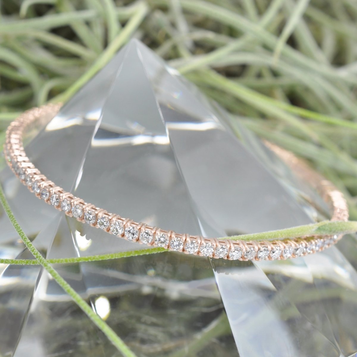 Radiant 2.50 CT Round Cut Diamond Flexible Bangle in 14KT Rose Gold - Primestyle.com