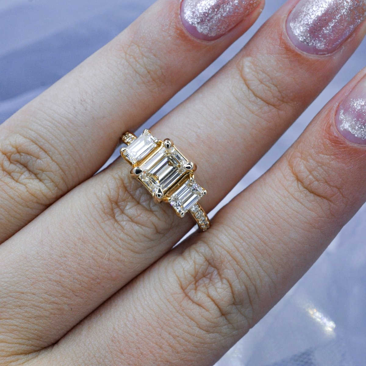 Rare 2.65 CT Emerald and Round Cut Diamond Engagement Ring in 14KT Yellow Gold - Primestyle.com