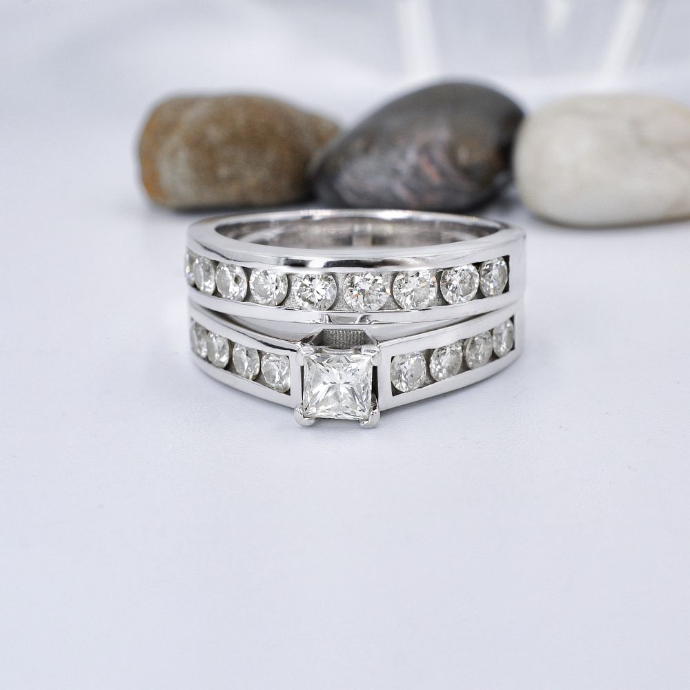 Sophisticated 1.80CT Princess and Round Cut Diamond Bridal set in 14KT White Gold