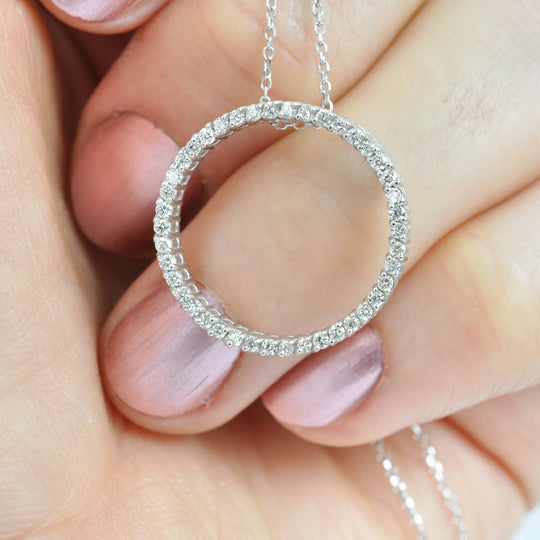 Special 0.45 CT Round Cut Diamond Pendant in 18KT White Gold - Diamond Pendant