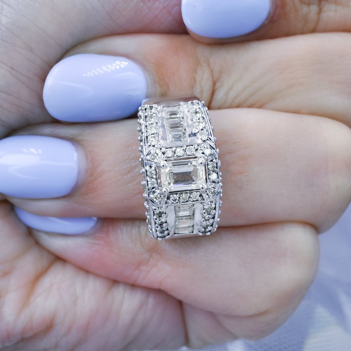 Special 2.50 CT Emerald and Round Cut Diamond Engagement Ring in 14KT White Gold - Primestyle.com