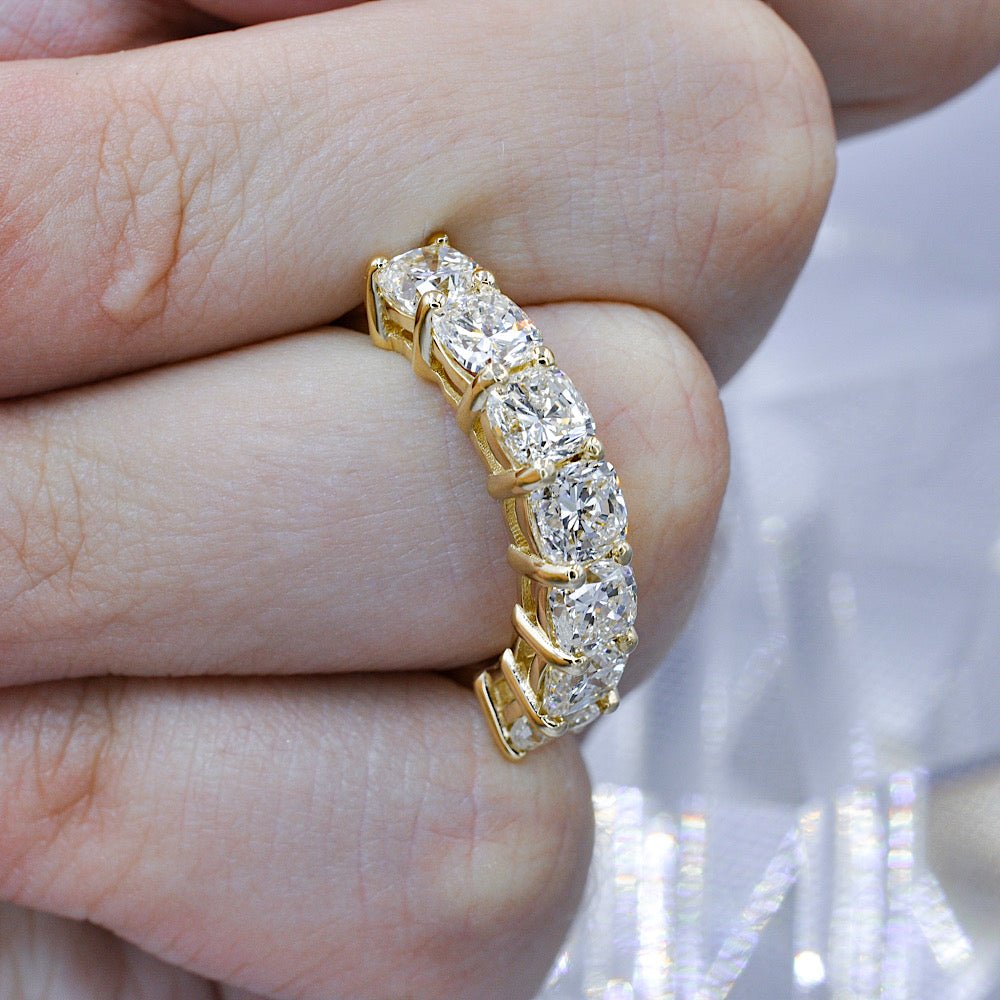 Stunning 3.75CT Cushion Cut Diamond Wedding Ring in 18KT Yellow Gold - Primestyle.com