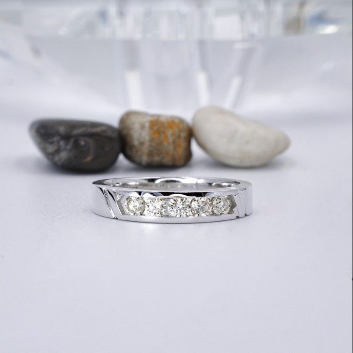 VIP 0.60 CT Round Cut Diamond Mens Wedding Band in 14KT White Gold - Primestyle.com