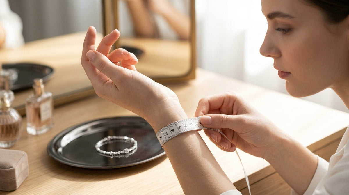 Bracelet Size Chart: How to Measure Your Wrist at Home