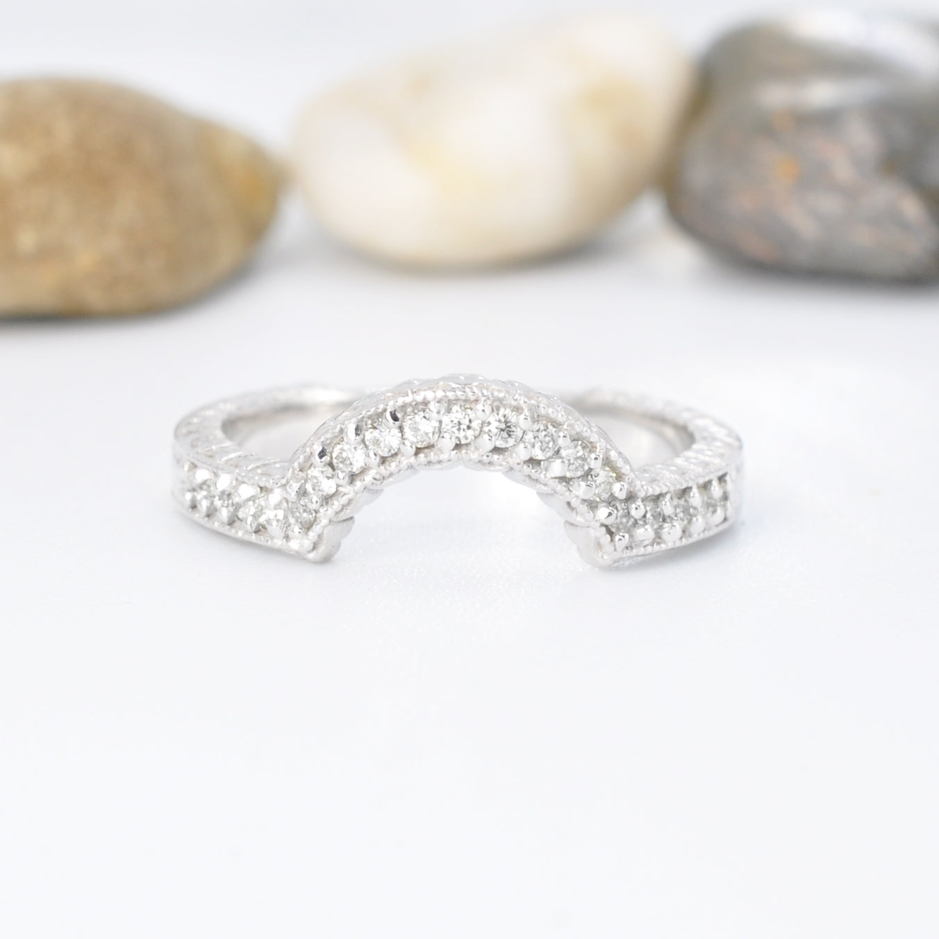 Exceptional 0.45 CT Round Cut Diamonds - Wedding Band in 14KT White Gold