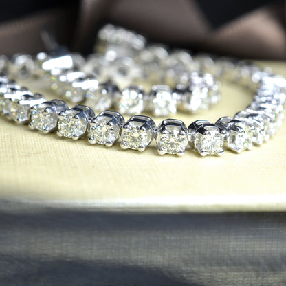 Alluring 4.00 CT Round Cut Diamonds - Tennis Bracelet in 14KT White Gold