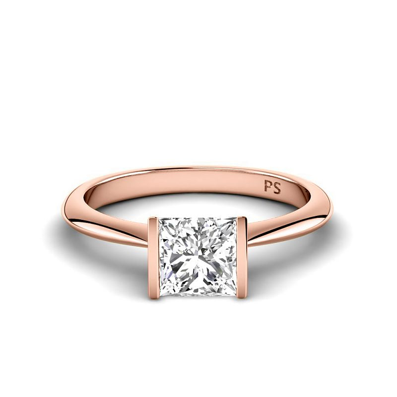 0.35-1.50 CT Princess Cut Diamonds - Solitaire Ring