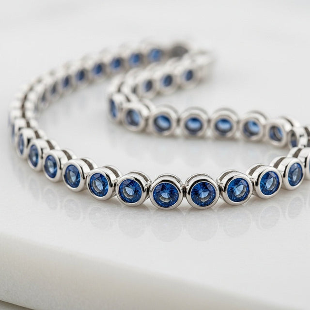 Élise Sapphire Bezel Suite Bracelet