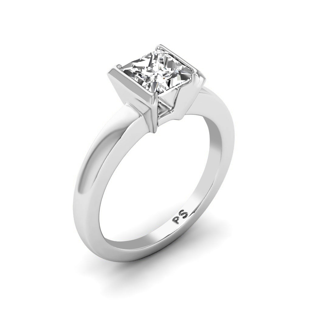 0.35-1.50 CT Princess Cut Diamonds - Solitaire Ring