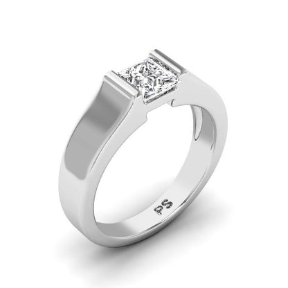 0.35-1.50 CT Princess Cut Diamonds - Solitaire Ring